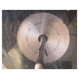 G - Realistic LAB-64 Turntable - Vintage Belt-Drive Record Player with Dust Cover