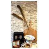LS - 24-Inch Wooden Cutting Board with Vintage Kitchen Finds