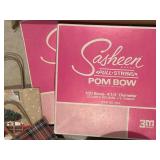 LS - Casheen Pom Bow 100 Bows Gift Wrapping Kit with Holiday Ribbon and Bags