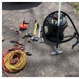 G - Shop-Vac Quiet Pak 8-Gallon 3.5-HP Wet/Dry Vacuum with Hose & Attachments