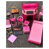 G - Barbie Pink Kitchen Playset with Mini Furniture