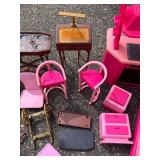 G - Barbie Pink Kitchen Playset with Mini Furniture