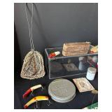 UL - Prescott Pike Hook Vintage Fishing Tackle Collection - Lures, Floats, Leader Box & Net Bag