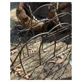 O - Scotts AccuGreen Seed Spreader with Garden Pots & Accessories