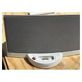 G - Bose SoundDock Speaker Docking Station - iPod Dock