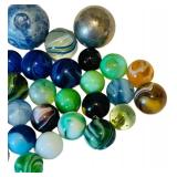 UL - Vintage Glass Marbles - Assorted Colors & Swirls, Mixed Sizes for Collectors