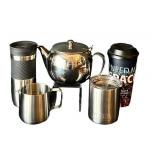 UL - Teapot with 4 Stainless Steel Travel Mugs - YETI & Space Center Design Cups