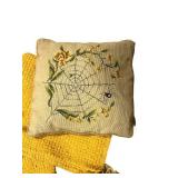 LL - Max Studio Home Yellow Throw 50 x 62 in with 4 Decorative Pillows - Made in India