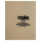 UL - Leeds by Alfred Meakin England White Dinnerware - 12-Inch Platter & Assorted Plates & Bowls