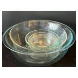 UL - Pyrex Glass Mixing Bowls Set - 4-Piece, Largest 10 in Diameter