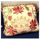 LL - Pillows (Lot of 5)