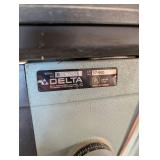 Delta 17-900 Drill Press - 16-1/2 in Swing Floor Model, 0.75 HP, 115/230V