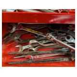 Indestro Chrome Alloy Socket Set C7811 - 30-Pc - 3/8-In Sq Drive