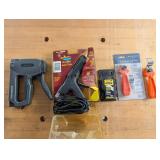 Arrow TR-550 Glue Gun, Rockler 2-in-1 Cornering Tool, Stanley 100-Count Blades