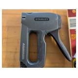 Arrow TR-550 Glue Gun, Rockler 2-in-1 Cornering Tool, Stanley 100-Count Blades
