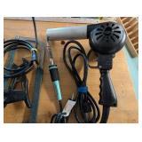 Black & Decker Polisher with Cords and Accessories - Bench/Handheld Tool