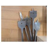 Freud Forstner Bits FB-004/FB-005 in Speedbor 2000 Holder - 3/8 to 1-1/8 in Diameters