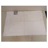 NEW WOMEN OWNED PURELY INDULGENT BATH MAT WHITE