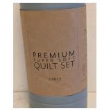 NEW MACHINE WASHABLE SUPER SOFT DOUBLE BRUSHED T/TXL QUILT & SHAM GREEN