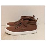 NEW CAT & JACK KIDS ROBERT SNEAKERS SIZE 5 BROWN