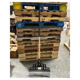 True Temper 20" Steel Rake