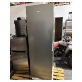 Hisense 10.2 Cubic Foot Upright Convertible Freezer/Fridge