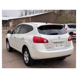 2010 NISSAN ROGUE S *All Wheel Drive| No Accidents Reported* (NO RESERVE)