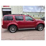 2006 NISSAN PATHFINDER SE *2 Owner | All Wheel Drive | No Accidents Reported* (NO RESERVE)