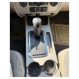 2010 FORD ESCAPE XLT *All wheel Drive* (NO RESERVE)