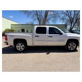 2012 CHEVROLET SILVERADO 1500 LTZ *4x4* (NO RESERVE)