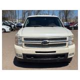 2012 CHEVROLET SILVERADO 1500 LTZ *4x4* (NO RESERVE)