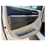 2013 CHRYSLER TOWN AND COUNTRY TOURING *No Accidents Reported* (NO RESERVE)