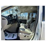 2013 CHRYSLER TOWN AND COUNTRY TOURING *No Accidents Reported* (NO RESERVE)