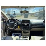 2013 CHRYSLER TOWN AND COUNTRY TOURING *No Accidents Reported* (NO RESERVE)