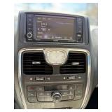 2013 CHRYSLER TOWN AND COUNTRY TOURING *No Accidents Reported* (NO RESERVE)