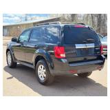 2011 MAZDA TRIBUTE I TOURING *All Wheel Drive| No Accidents Reported* (NO RESERVE)
