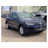 2014 VOLKSWAGEN TOUAREG TDI SPORT *All Wheel Drive | 2 Owner | No Accidents Reported | 120k Miles* (NO RESERVE)