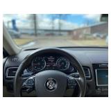 2014 VOLKSWAGEN TOUAREG TDI SPORT *All Wheel Drive | 2 Owner | No Accidents Reported | 120k Miles* (NO RESERVE)