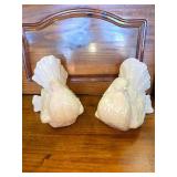 2 Ceramic Doves