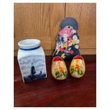 Wooden Clogs Decoration, Delft Blauw Hand-Painted Ceramic Canister or Jar