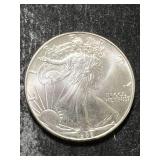 1986 AMERICAN SILVER EAGLE 1 TROY OZ .999 FINE SILVER