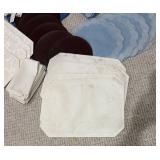 LL - Tablecloths, Napkins and Placemats