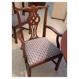 ML - Vintage Mahogany Dining Table Set with 8 Chippendale Style Chairs