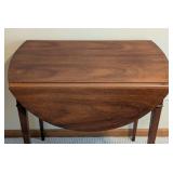 LL - Vintage Heritage Drop-Leaf Accent Table