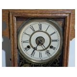 LL - Vintage New Haven Clock Co. Mantel Clock - Carved Oak Case