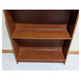 LL - Bookshelf - Adjustable Shelves
