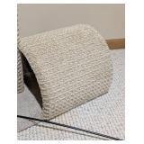 LL - Cat Scratch Tunnel