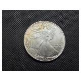 First Year of Issue 1986 Beautiful Uncirculated 1 Oz. Silver American Eagle  Greysheet Wholesale Value is $126.40