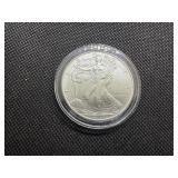 2000 Beautiful Uncirculated 1 Oz. Silver American Eagle  Greysheet Wholesale Value is $101.40