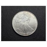 2005 Beautiful Uncirculated 1 Oz. Silver American Eagle  Greysheet Wholesale Value is $96.40